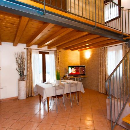 Residence Delle Rose Tremosine Exterior foto